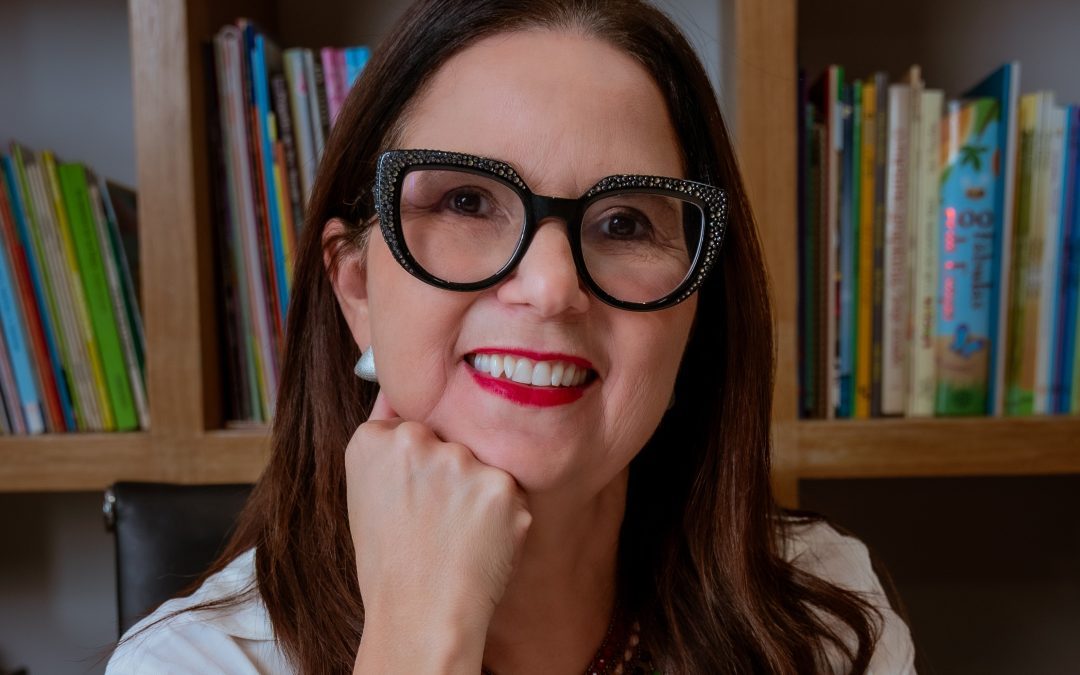 Escreva seu Próprio Livro, com Paula Furtado