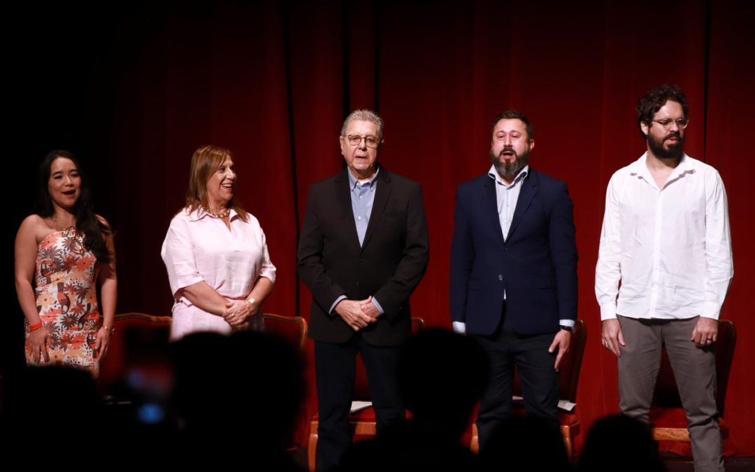 Abertura oficial da 15ª Semana de Leitura aconteceu no Theatro Municipal